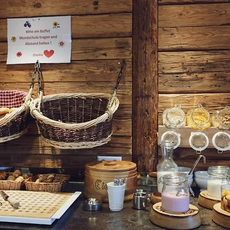 Altbau Amboss 호텔 *