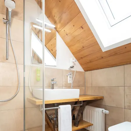 Altbau Amboss *