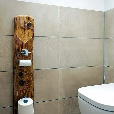 Altbau Amboss *